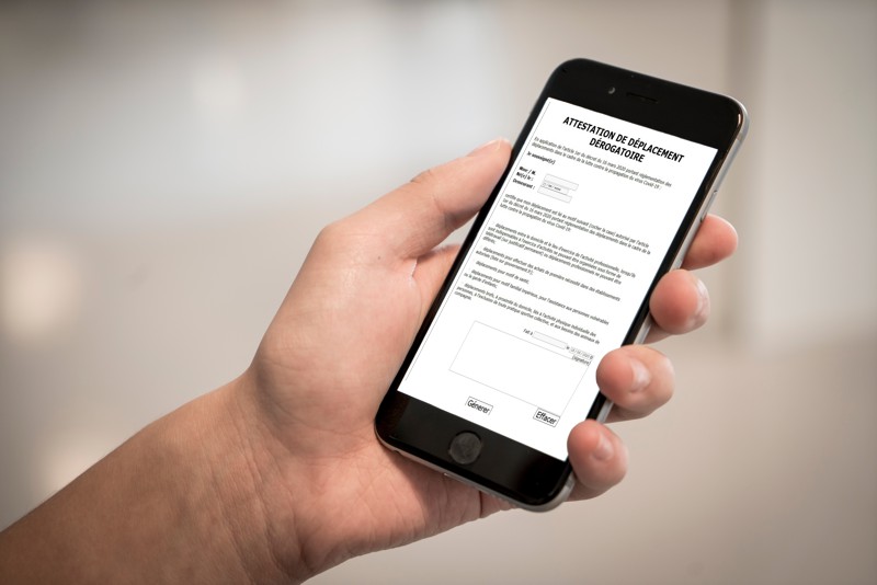 Tito attestation de deplacement smartphone